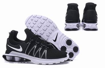 Nike Shox